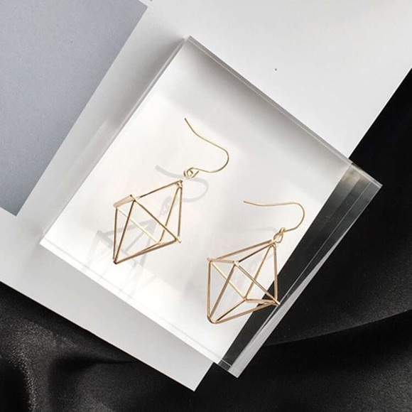 Gold hallow 3D geometric diamond drop earrings - Picture 2 of 5